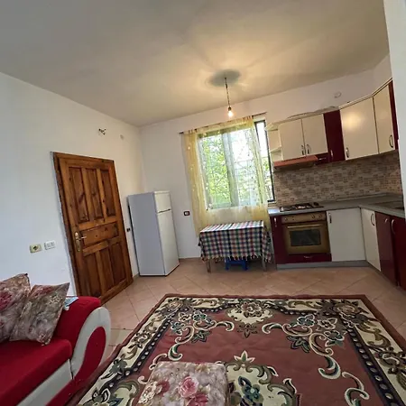 Casa In Albania A Vicino Il Centro Σπίτι διακοπών Τίρανα
